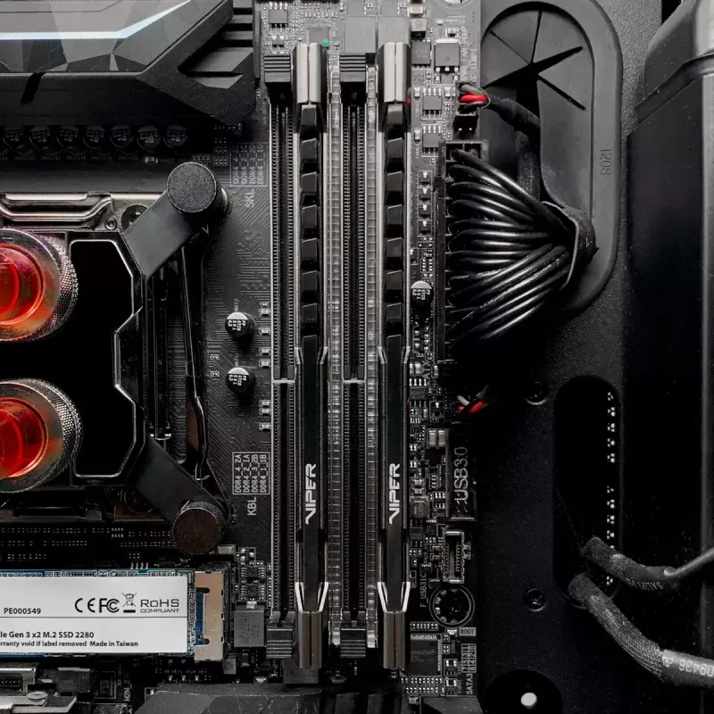 Atmiņas modulis Patriot Memory Viper Steel DDR4 8 GB 3600 MHz