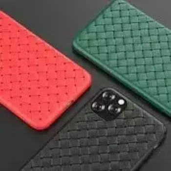 Mīksts telefona maciņš Devia iPhone 11 Pro — austs raksts, sarkans