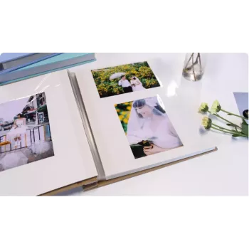 Foto atmiņu albums Kodak 9891313 — 20 lapas, 235×270 mm, kraftpapīra vāks