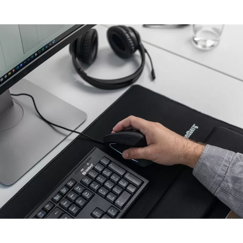 Vadu pele Sandberg Wired Vertical Mouse USB Type-A
