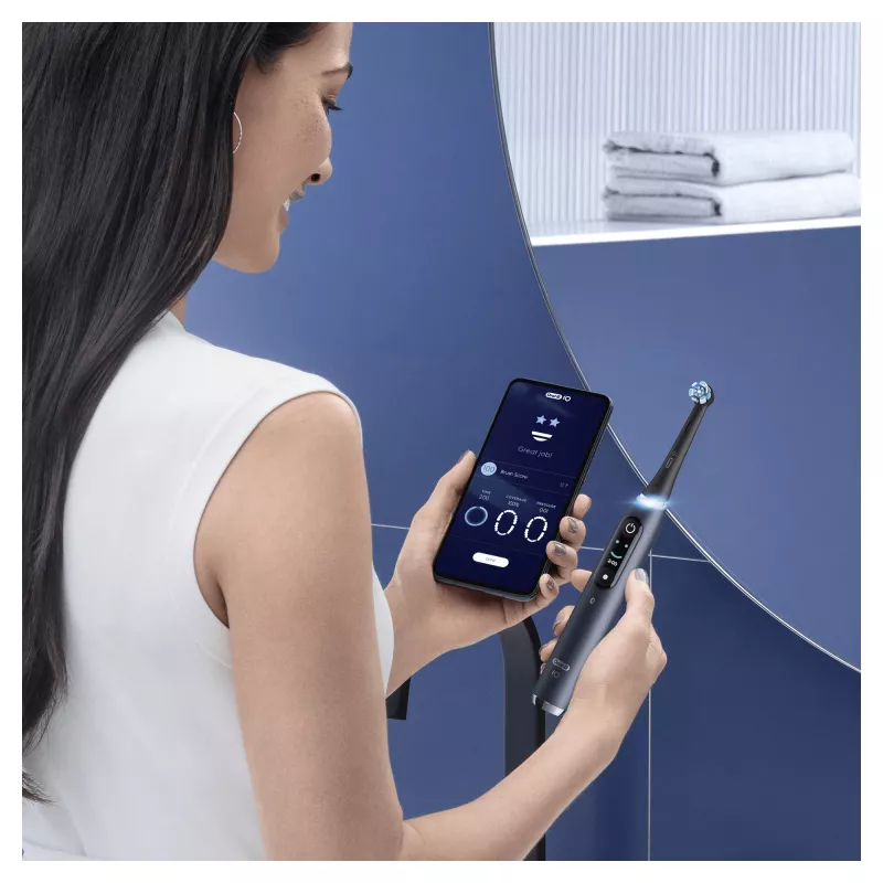 Rotējoši-oscilējoša zobu birste Oral-B iO 80363731 Melns Sudrabs Pieaugušajiem Smaganu kopšana Jutīgi Zobi Balināšana
