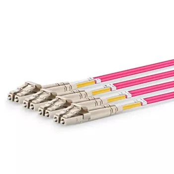 Lanview LVO230501-MTP InfiniBand/optiskās šķiedras kabelis 1 m violets