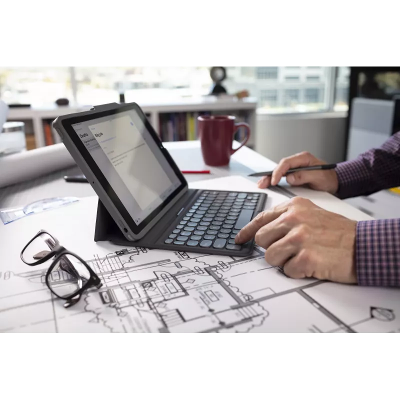 ZAGG Pro Keys bezvadu tastatūra un aizsargmaciņš Apple iPad 10.9 collu, melna/pelēka, vācu tastatūra