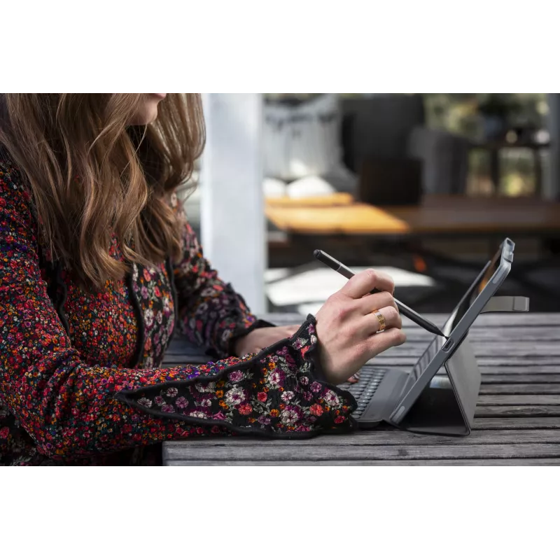 ZAGG Keyboard Pro Keys ar Trackpad — Apple iPad 10.2 — Melns/Pelēks — Vācu