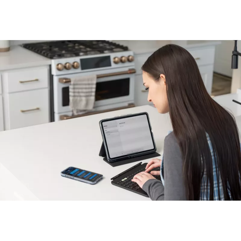 ZAGG Pro Keys 2 QWERTZ Vācu Bluetooth Melns