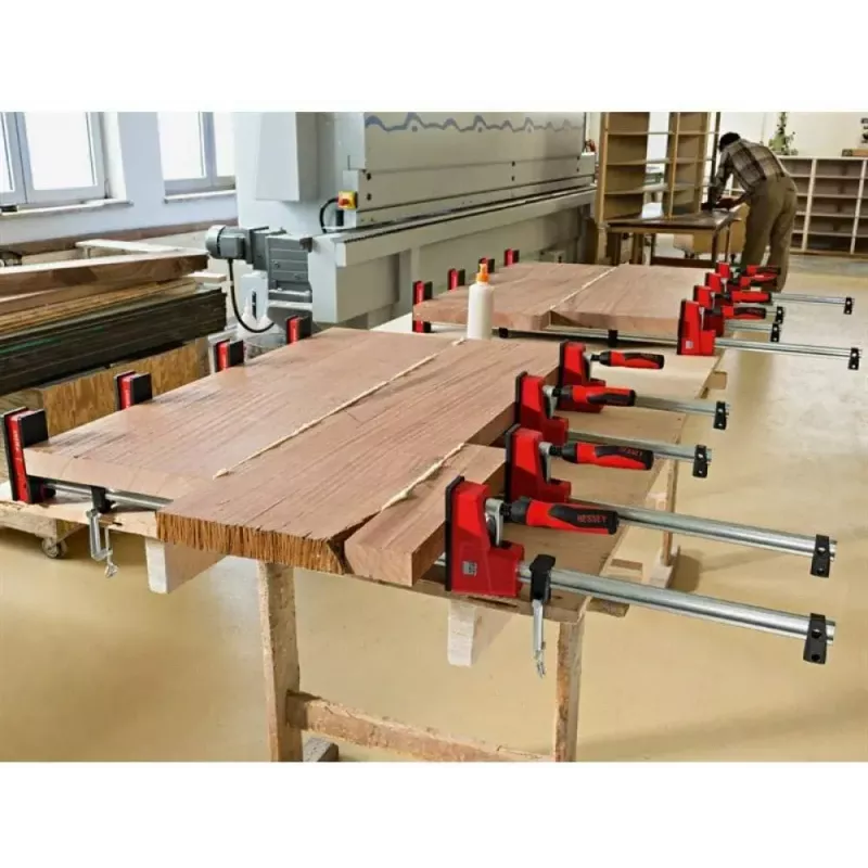 Bessey korpusa skava REVO KRE 1250/95 (modelis KRE125-2K) - regulējams 1250 mm stienis, 95 mm dziļums