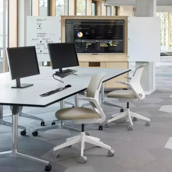 MACLEAN MC-948 statīvs klēpjdatoram un monitoram 13–32 collām, melns