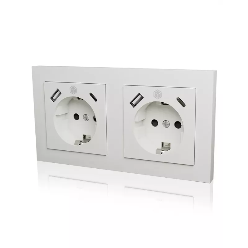 ICY BOX IB-MPS4200W-PD kontaktligzda F tips + USB A + USB C balta