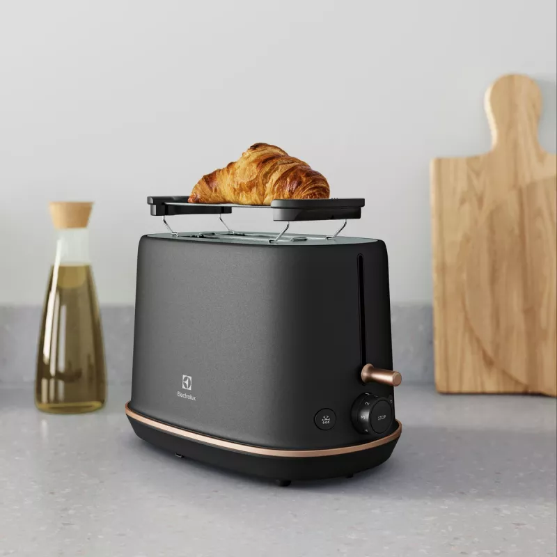 Toasteris Electrolux E7T1-6BP 2 šķēles 980 W Melns