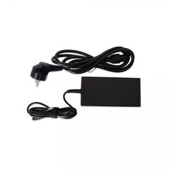 Strāvas adapteris/invertors TERRA 1480270 Iekštelpu 135 W Melns