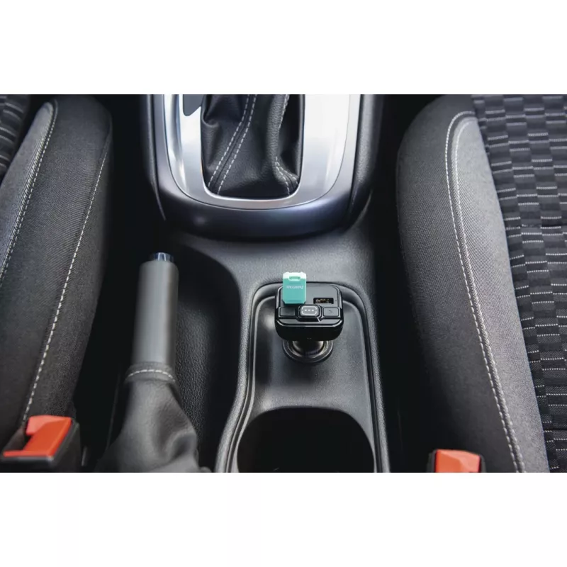 Hama 00014163 FM modulators / lādētājs, AUX-IN, USB-IN, melns