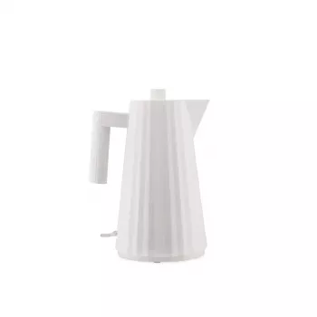 Elektriskā tējkanna ALESSI Plissé 1.0 L 2200 W — termoplastmasa, automātiska izslēgšanās, noņemams snīpa filtrs, slēptā pamatne (balta)