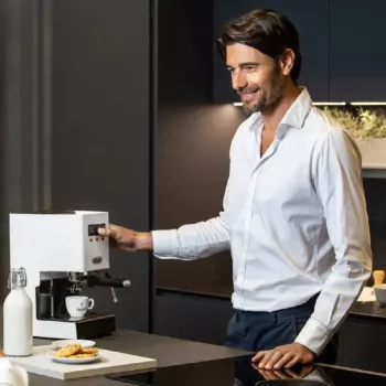 Gaggia Classic E24 manuālā espresso automāts 2.1 L