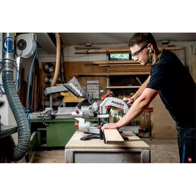 Metabo KGS 18 LTX BL 254 bezvadu slīpzāģis ar bīdāmo funkciju
