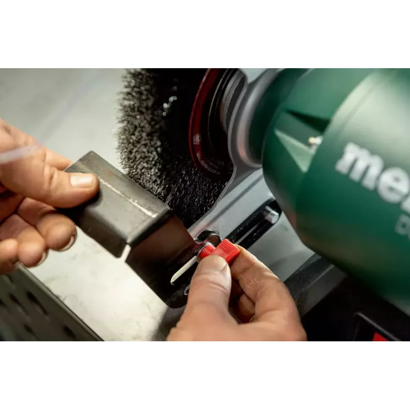 Galda slīpmašīna Metabo DSD 200 Plus