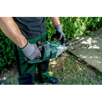 Metabo HS 18 LTX BL 75 dzīvžoga šķēres, viena asmens, 4,4 kg, 18 V