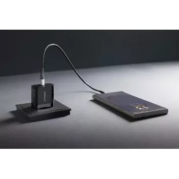 Intenso W20C 20W USB-C lādētājs melns