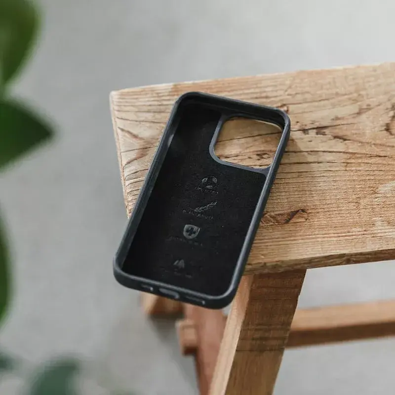 Woodcessories Bio Case vāciņš melns iPhone 14 Plus 17 cm