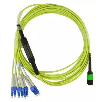 BlueOptics CBL-MPO12-4LC-SMF-7M-BO InfiniBand optiskā šķiedra kabelis 7.5 m MPO 4x LC