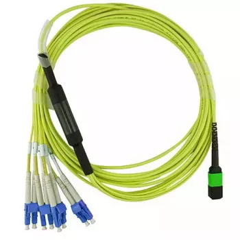 Optiskās šķiedras kabelis MPO 4x LC BlueOptics CBL-MPO12-4LC-SMF-10M 10m G.657.A1