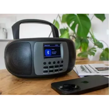 Pārnēsājams DAB+/FM radio Lenco SCD-860 ar Bluetooth, CD atskaņotāju, 2.4 collu TFT displeju, 2×2W, AUX, bateriju/tīkla barošanu