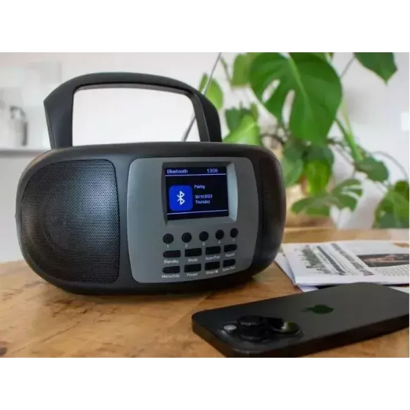 Pārnēsājams DAB+/FM radio Lenco SCD-860 ar Bluetooth, CD atskaņotāju, 2.4 collu TFT displeju, 2×2W, AUX, bateriju/tīkla barošanu