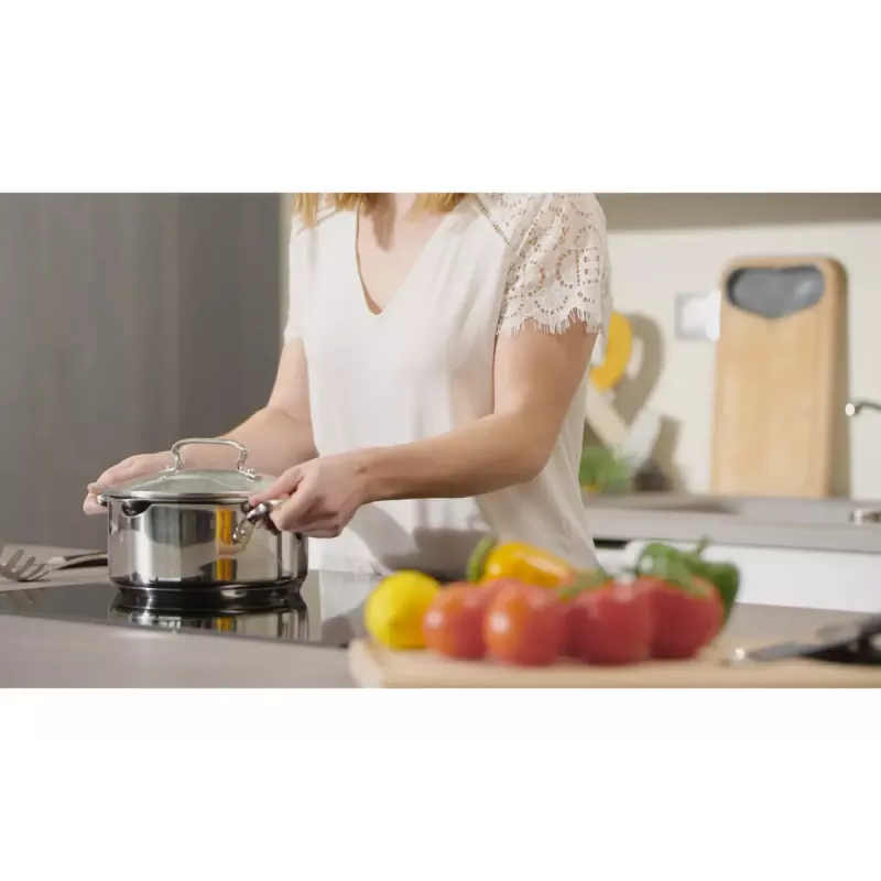 Katlu komplekts Tefal Duetto+ G719S7, nerūsējošais tērauds, 7 gab. (katliņi Ø16/20/24 cm, kastrolis Ø16 cm), indukcija, vāki, cepeškrāsns līdz 250°C