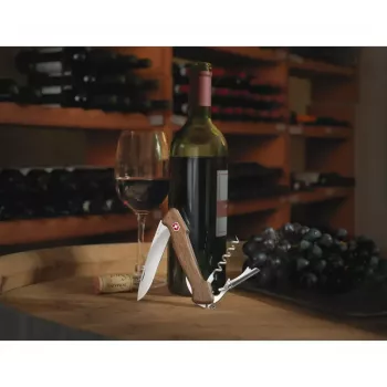 Daudzrīku nazis Victorinox Wine Master