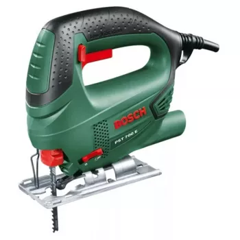 Finzēģis Bosch PST 700 E, augšējais rokturis, 500 W, 3100 gājieni/min, 70 mm koksne, 45° slīpums