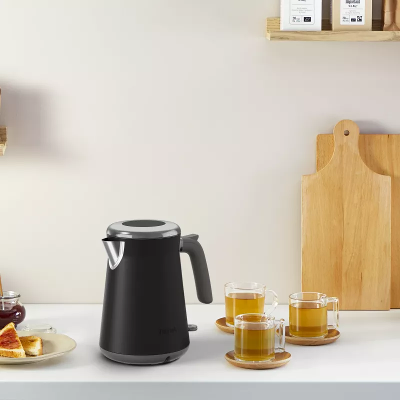 Elektriskā tējkanna Tefal KI6668E0 — 1.7 L, 2400 W, nerūsējošā tērauda korpuss, melna