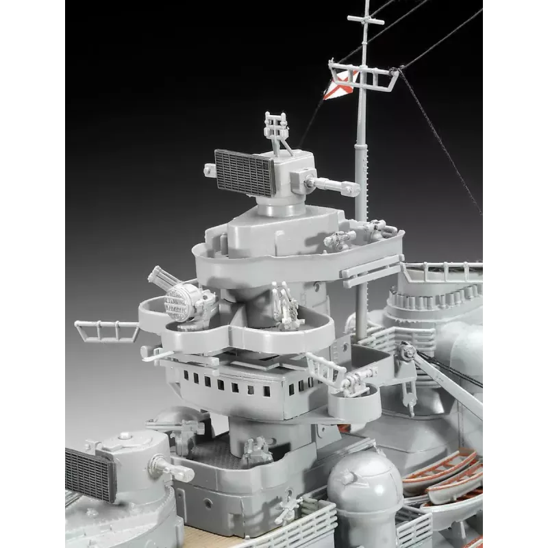 Kara flotes modelis Revell Bismarck montāžas komplekts 1:350