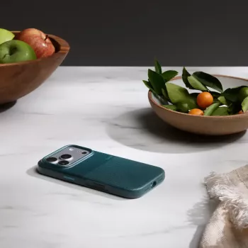 Apple Beats iPhone 17 Pro izturīgs maciņš MagSafe Camera Control Rocky Blue