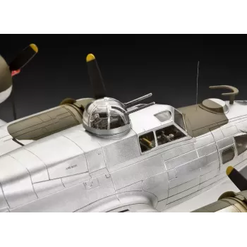 Revell B-17G Flying Fortress plastmasas modeļa komplekts