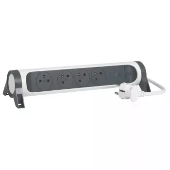 Legrand 049415 pagarinātājs ar 4 kontaktligzdām, 1,5 m, balts/melns