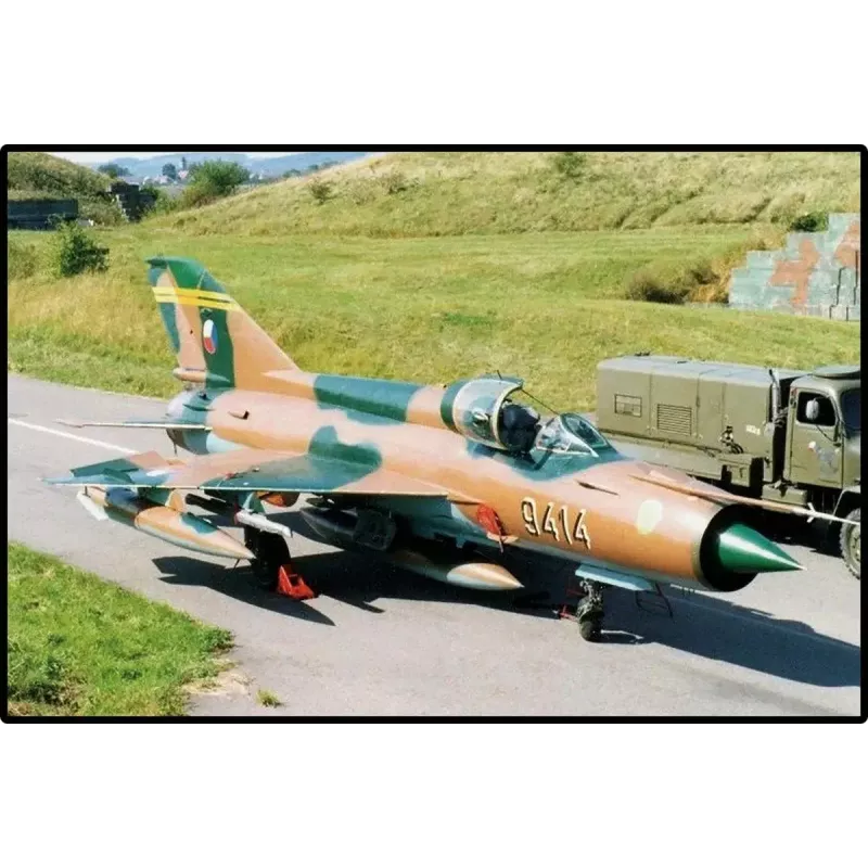 Cobi MiG-21 modelis 396 detaļas – Cobi klucīšu konstruktors