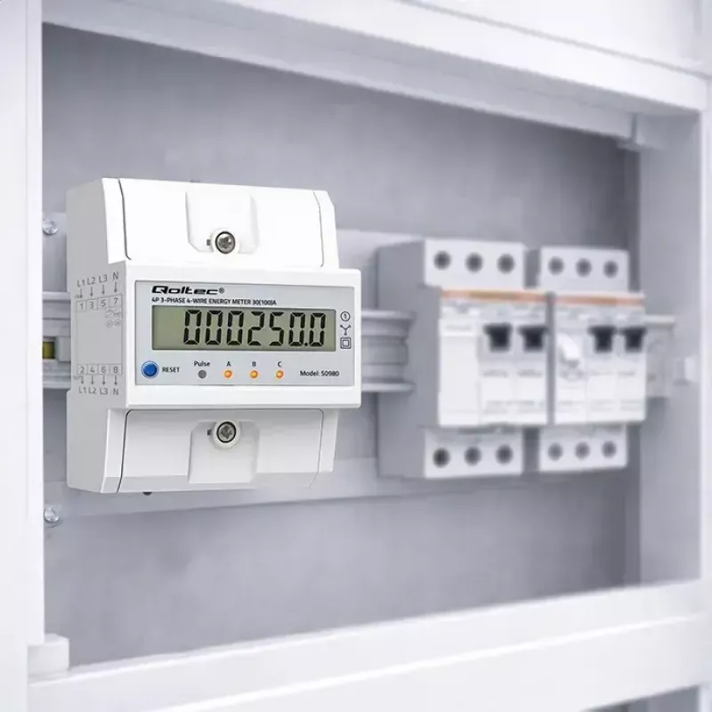 Trīsfāžu enerģijas skaitītājs QOLTEC 50980 — 400 V, 100 A ar atiestati