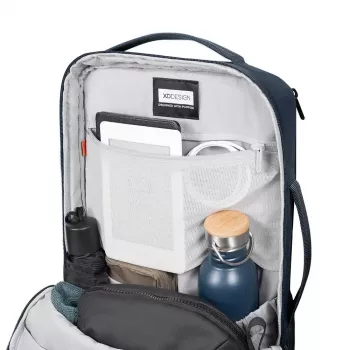 XDDESIGN Air Mugursoma NAVY P706.3225 — 15 L, ietilpst līdz 15.6 collu (39.6 cm) klēpjdatoram, bloķējams galvenais rāvējslēdzējs