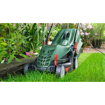 Bosch UniversalRotak aizmugures stumjamais zāles pļāvējs, AC, 1400 W, zaļš
