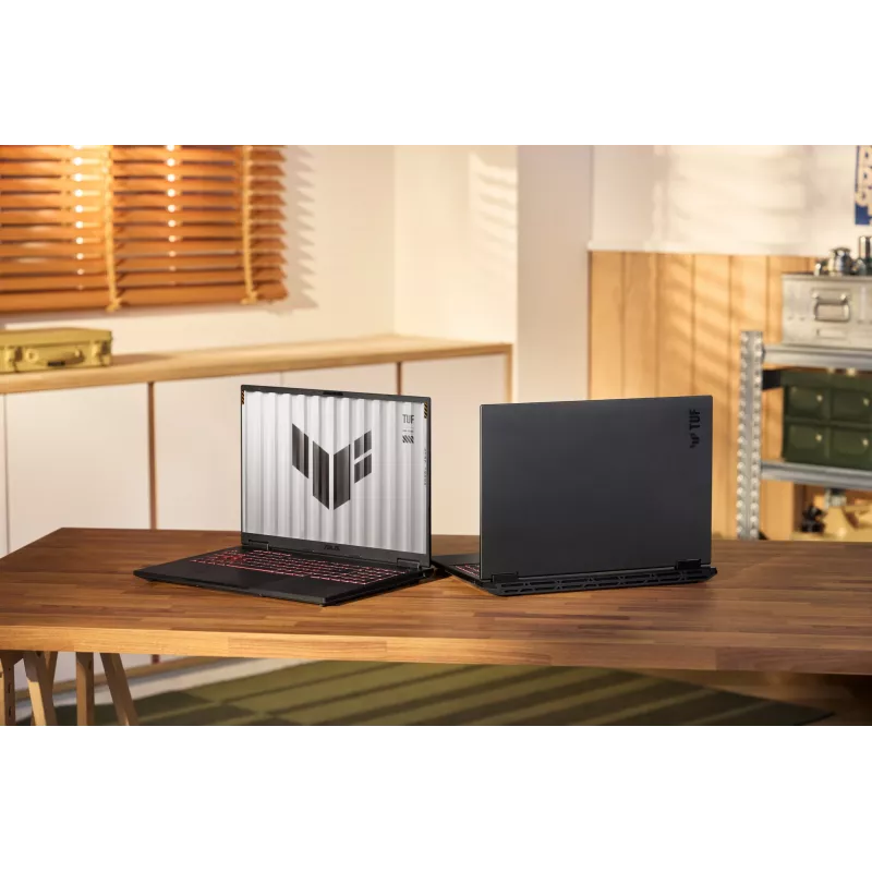 ASUS TUF Gaming A16 FA608UP-RV019W AMD Ryzen™ 7 260 klēpjdators 40,6 cm (16 collu) WUXGA 32 GB DDR5-SDRAM 1 TB SSD NVIDIA GeForce RTX 5070 Wi-Fi 6E (802.11ax) Windows 11 Home pelēks