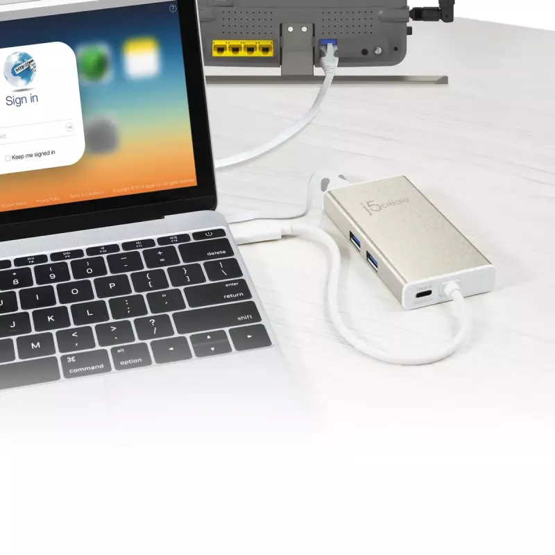 USB-C daudzfunkciju adapteris j5create JCA374-N, vadu, 60W, 4K