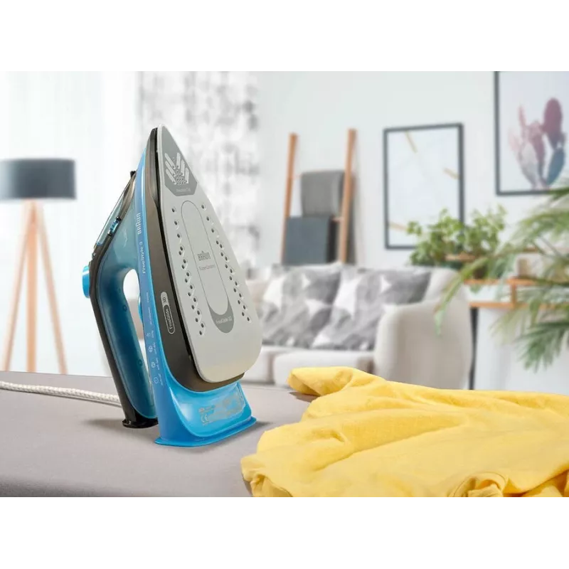 Braun FI3194BK Gludeklis ar tvaiku, keramikas zole, 2400 W, melns, zils