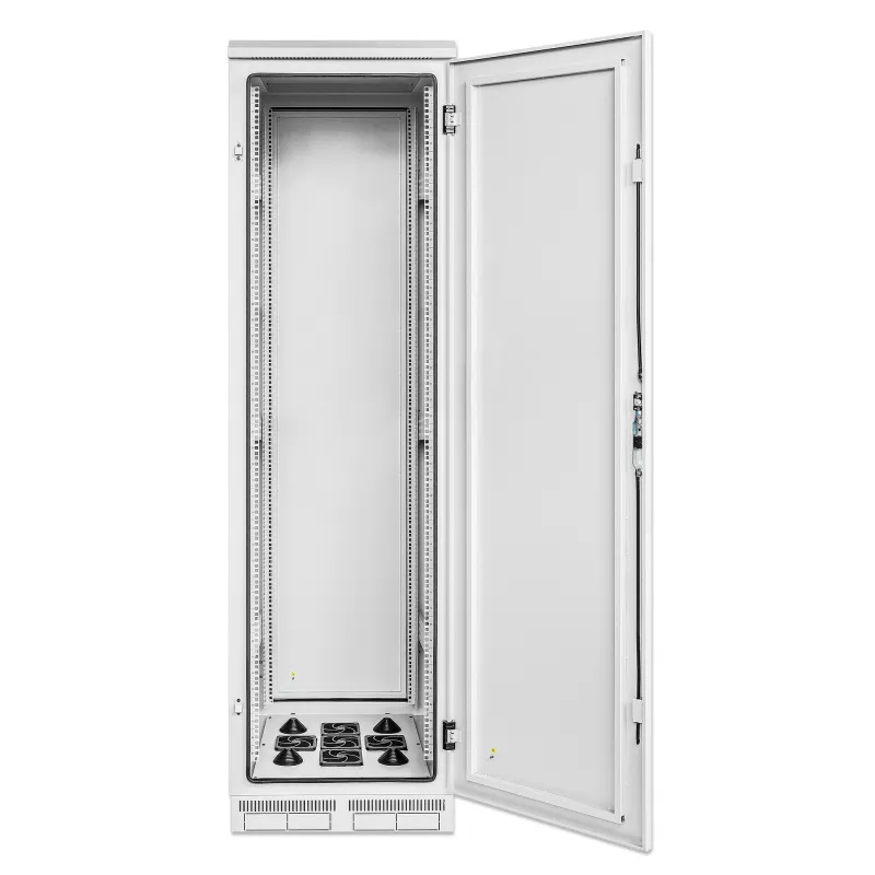 Intellinet Industrial IP55 19 inch tīkla skapis ar iebūvētiem ventilatoriem, 42U 800 mm dziļums, jumtā montēta četru ventilatoru ventilācijas iekārta, putekļu un ūdens strūklas aizsardzība, brīvi stāvošs, samontēts, gaiši pelēks RAL7035