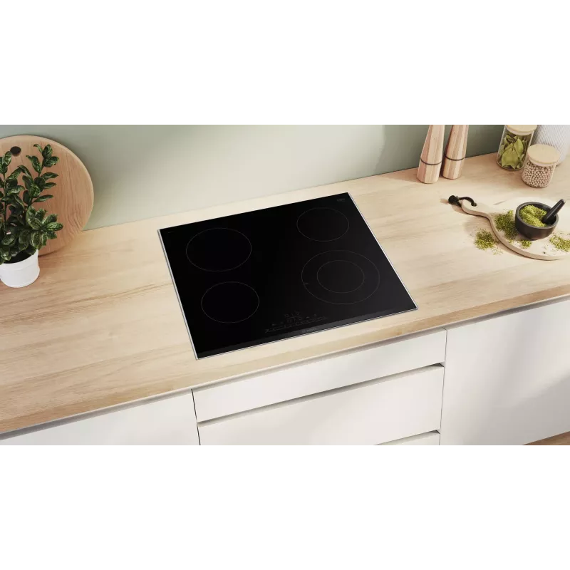 Bosch Serie 6 PKF675FP2E keramiskā plīts virsma, melna, iebūvējama, 60 cm, 4 zonas