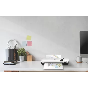 GBC Inspire+ 4410031 A4 aukstās / karstās laminēšanas iekārta, 24,1 cm, 250 mm/min, 350 x 130 x 60 mm
