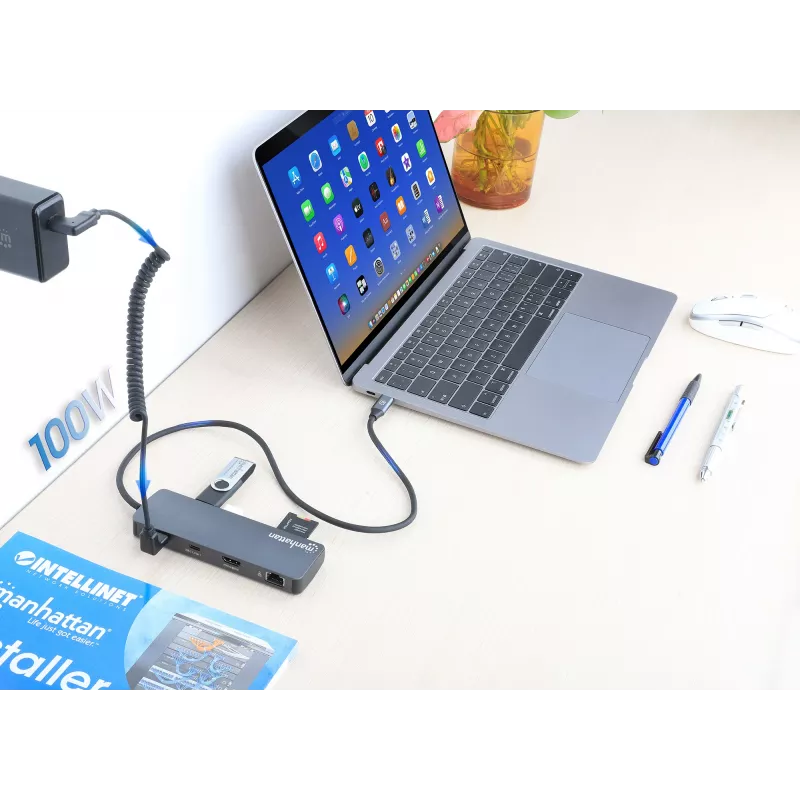 Manhattan USB-C Dokstacija ar Karšu Lasītāju, 7 Porti: Ethernet, HDMI, USB-A (x3) un USB-C (x2), ar 100 W Power Delivery