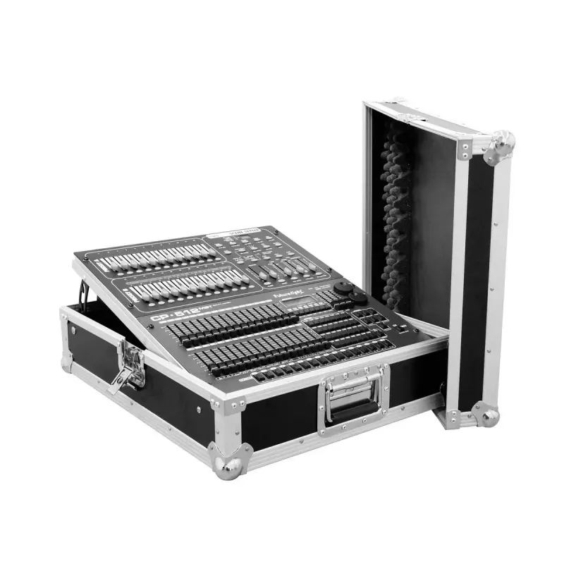 Flight case Roadinger 3011157D Melns Sudrabs