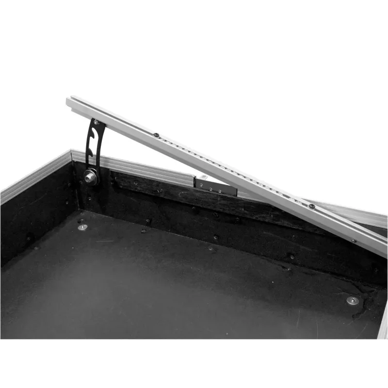 Flight case Roadinger 3011157D Melns Sudrabs