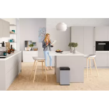 Taisnstūra šūpojošais atkritumu spainis Hailo Big-Box L