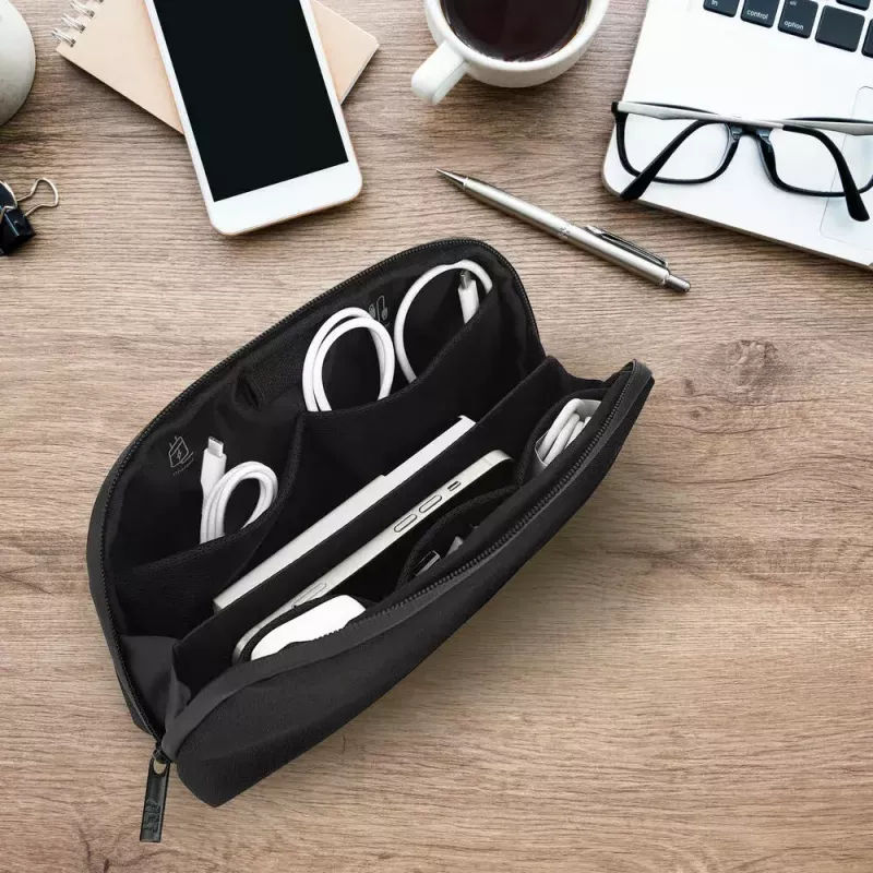 ACT City Accessory Travel Organizer AC8501 – ceļojumu organizators no pārstrādātām plastmasas pudelēm