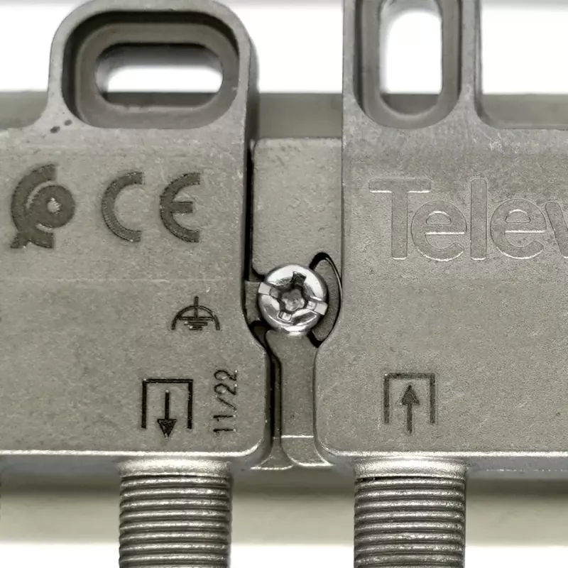 Koaksiālais terminators Televes 519425 F tipa sievišķais 5–1220 MHz